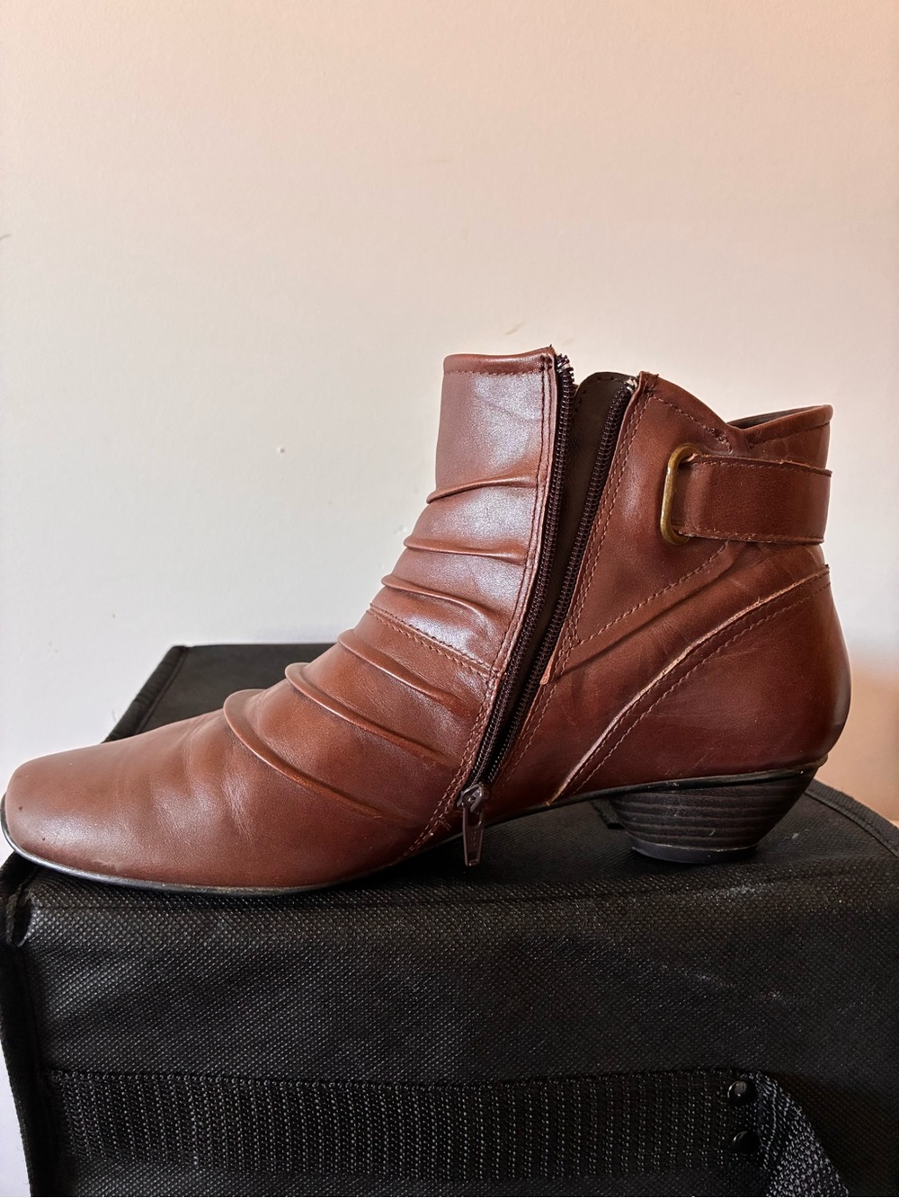 Women’s Joseph Seibel Brown Leather Ankle Boot with Low Heel - Picture 2 of 4